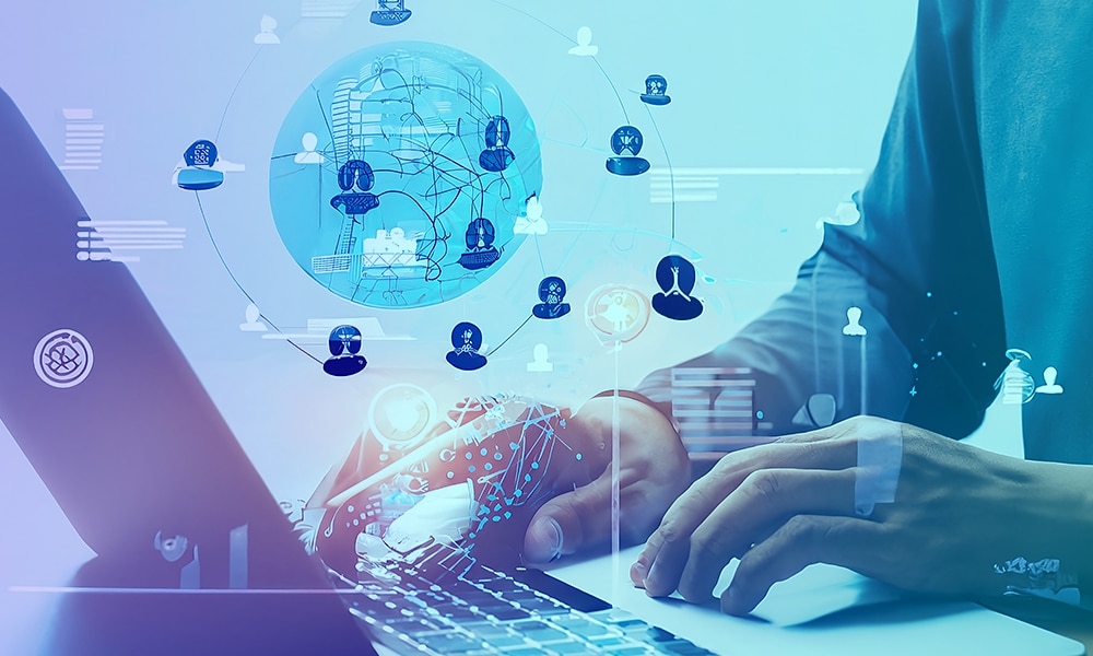 In-House vs Crowdsourced vs Outsourced Data Labeling